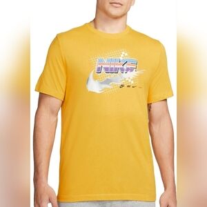 Nike Racing Graphic Sportswear Men's T-Shirt Size M